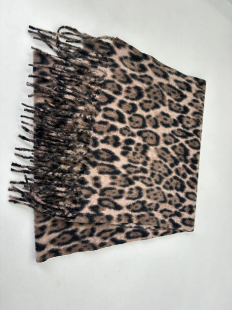 Beige og brun leopardmønstret skjerf med frynser