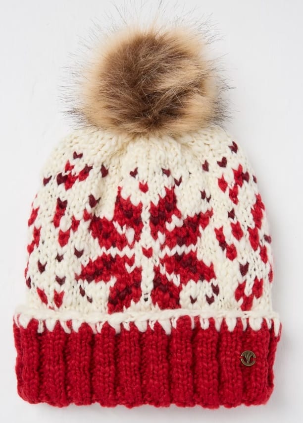 Rød og kremfarget strikket Fair Isle-lue med stort kunstpels-pom pom