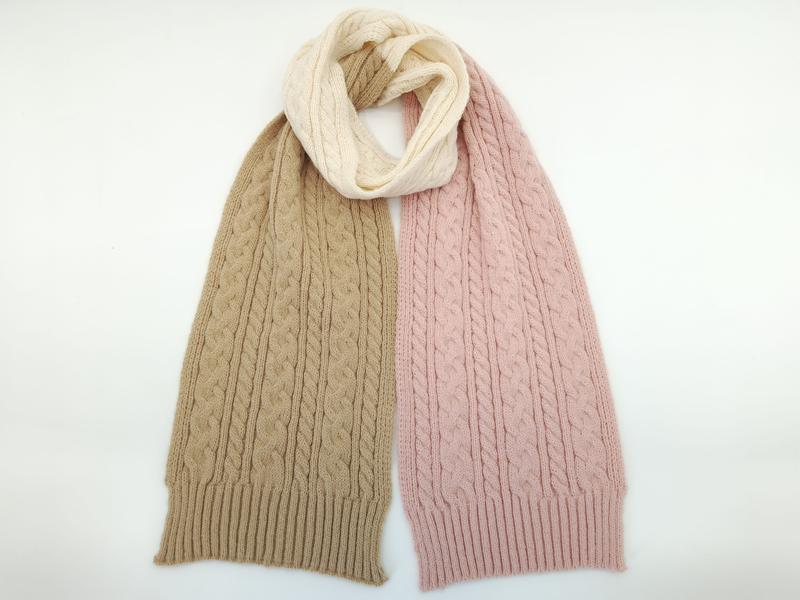  Pink & Cream Wool Blend
