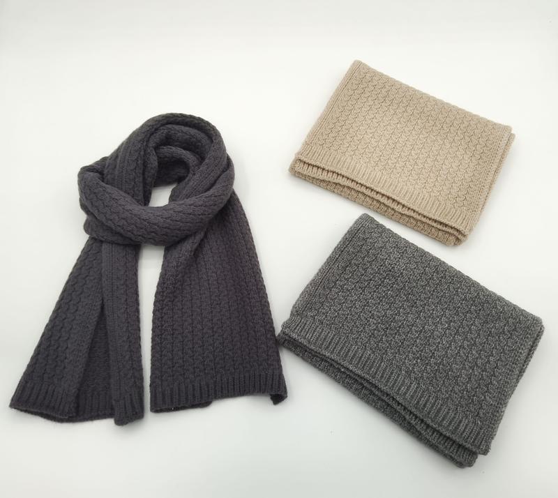  Gray & Beige